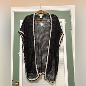 Do Everything in Love Black and Cream Crochet Kimono One Size